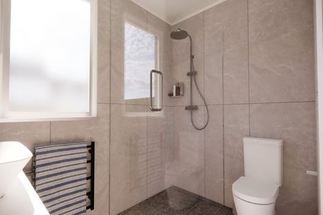 Photo of property in 5 Rongoa Maori Way, Pukekohe, 2120