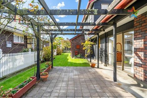 Photo of property in 22 Waddington Drive, Naenae, Lower Hutt, 5011