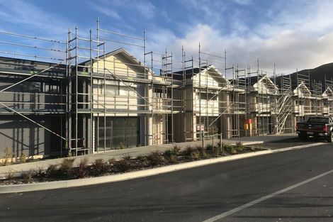 Photo of property in 25 Karearea Avenue, Kenepuru, Porirua, 5022