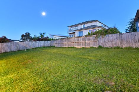 Photo of property in 16 Bartlett Drive, Silverdale, 0932