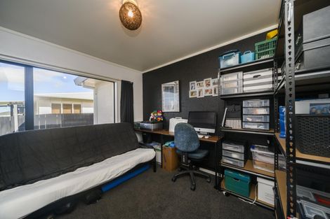 Photo of property in 87 Parnell Heights, Kelvin Grove, Palmerston North, 4414
