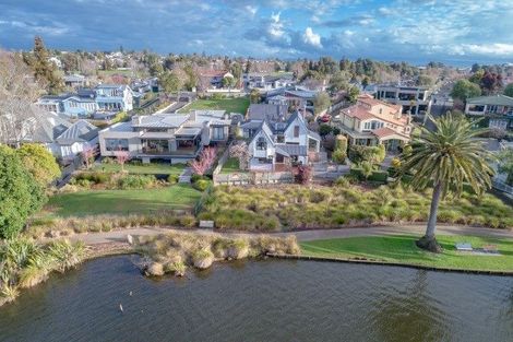 Photo of property in 58a Lake Crescent, Hamilton Lake, Hamilton, 3204