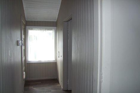 Photo of property in 9 Ossian Street, Milton, 9220