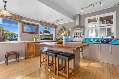 Photo of property in 15 Beach Street, Whakatane, 3120