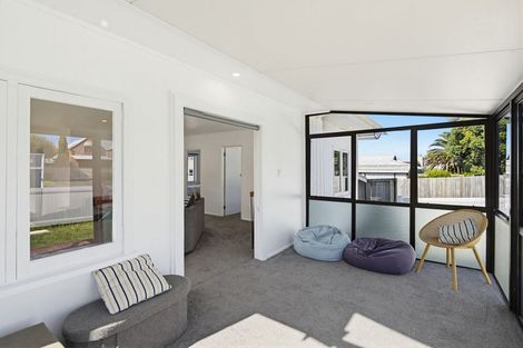 Photo of property in 21 Brixton Road, Manly, Whangaparaoa, 0930