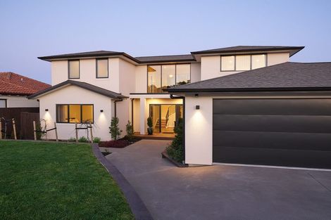 Photo of property in 4 Acqua Place, Karaka, Papakura, 2113