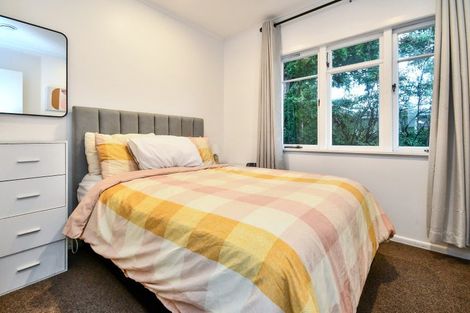 Photo of property in 58 Youngs Road, Papakura, 2110