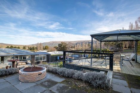 Photo of property in 25 Tamblyn Drive, Lake Roxburgh Village, Roxburgh, 9571