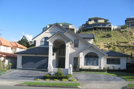 Photo of property in 33 Amesbury Drive, Churton Park, Wellington, 6037