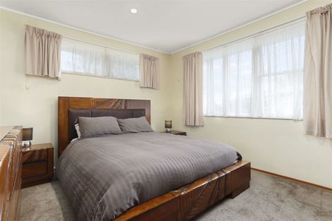 Photo of property in 99 Cargill Street, Papakura, 2110