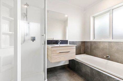 Photo of property in 20 Raki Street, Pukekohe, 2120