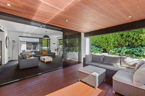 Photo of property in 14 Brooklands Road, Brooklands, New Plymouth, 4310