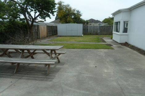 Photo of property in 41 Acacia Avenue, Upper Riccarton, Christchurch, 8041