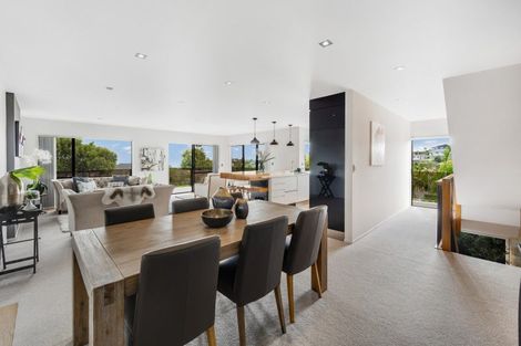 Photo of property in 3 Trident Place, Shelly Park, Auckland, 2014