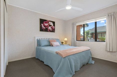 Photo of property in 151i Kitchener Road, Pukekohe, 2120