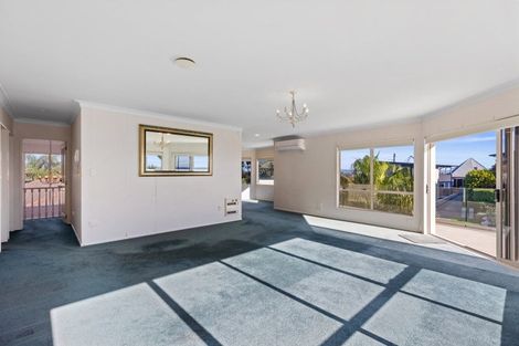 Photo of property in 6a Pacific View Road, Papamoa Beach, Papamoa, 3118