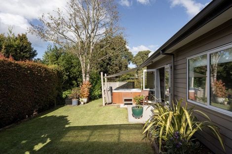 Photo of property in 16 Kayelene Place, Omokoroa, 3114