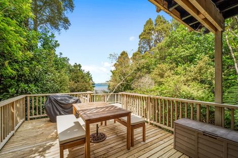 Photo of property in 62 Clinton Road, Tawharanui Peninsula, Matakana, 0986