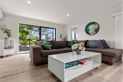 Photo of property in 3a Wattle Road, Sunnyvale, Auckland, 0612