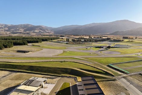 Photo of property in 19 Silverstone Drive, Cromwell, 9384