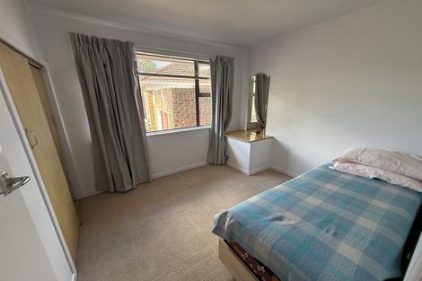 Photo of property in 3 Gill Crescent, Blockhouse Bay, Auckland, 0600