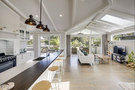 Photo of property in 22 Taruna Place, Havelock North, 4130