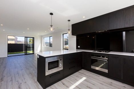 Photo of property in 11 Mawai Hakona Drive, Wallaceville, Upper Hutt, 5018