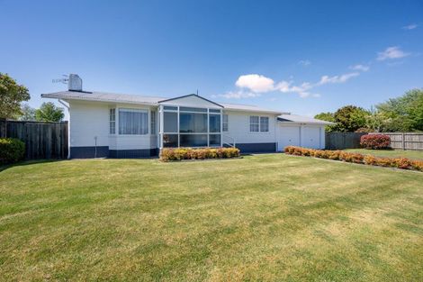 Photo of property in 25 Browning Crescent, Owhata, Rotorua, 3010