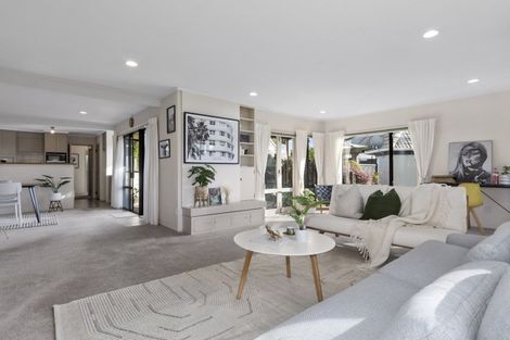 Photo of property in 298 Otumoetai Road, Otumoetai, Tauranga, 3110