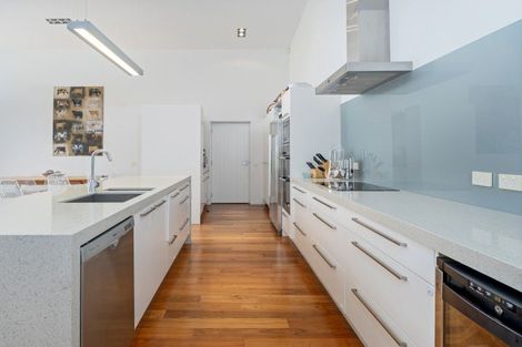 Photo of property in 14 Clipper Place, Whitianga, 3510