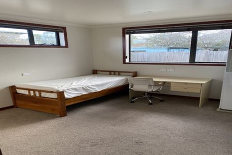 Photo of property in 214a Hillcrest Road, Hillcrest, Hamilton, 3216