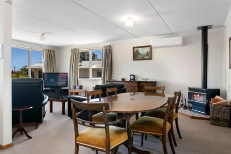 Photo of property in 34 Aubrey Crescent, Rainbow Point, Taupo, 3330