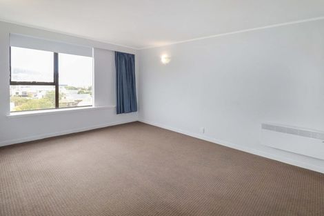 Photo of property in Hobson Court Flats, 77/70 Hobson Street, Thorndon, Wellington, 6011
