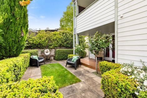 Photo of property in 1 Tainui Drive, Havelock North, 4130