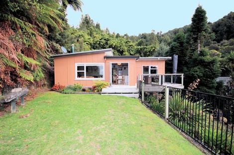 Photo of property in 229 State Highway 30, Lake Rotoma, Rotorua, 3074