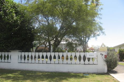 Photo of property in 33 Dunlop Road, Te Puke, 3119