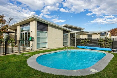 Photo of property in 20 Cedar Place, Rangiora, 7400