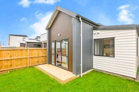 Photo of property in 51 Clayden Shuttleworth Street, Papakura, 2110