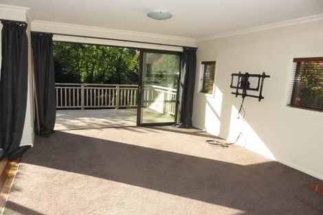 Photo of property in 15 Ranui Crescent, Khandallah, Wellington, 6035