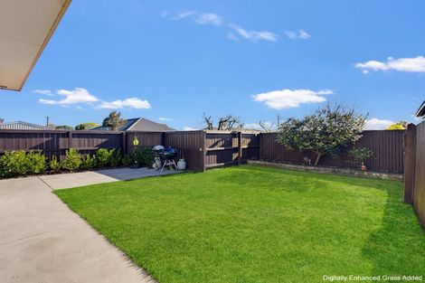 Photo of property in 2/39 Richill Street, Belfast, Christchurch, 8051
