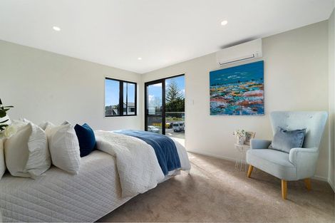 Photo of property in 37 Paretao Street, Massey, 0614