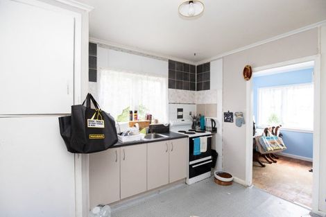 Photo of property in 1 Miro Street, Kerepehi, Paeroa, 3671