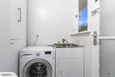 Photo of property in 12 Lucinda Place, Glen Eden, Auckland, 0602