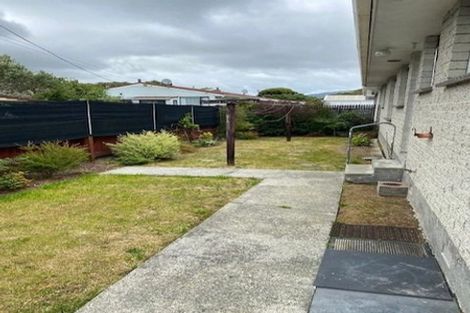 Photo of property in 8b Beauchamp Street, Tawa, Wellington, 5028