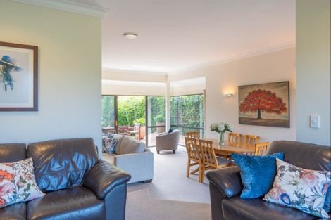Photo of property in 58 Golf Road, Paraparaumu Beach, Paraparaumu, 5032