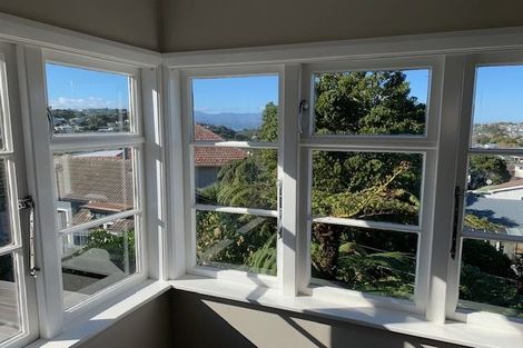 Photo of property in 28 Baroda Street, Khandallah, Wellington, 6035