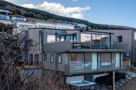 Photo of property in St Andrews Park, 9b Saint Mathews Place, Queenstown, 9300