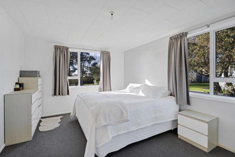 Photo of property in 2 Orlando Street, Stratford, 4332