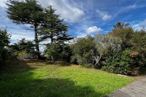 Photo of property in 1/93 Target Road, Totara Vale, Auckland, 0629