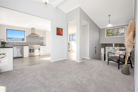 Photo of property in 16 Manly Street, Paraparaumu Beach, Paraparaumu, 5032